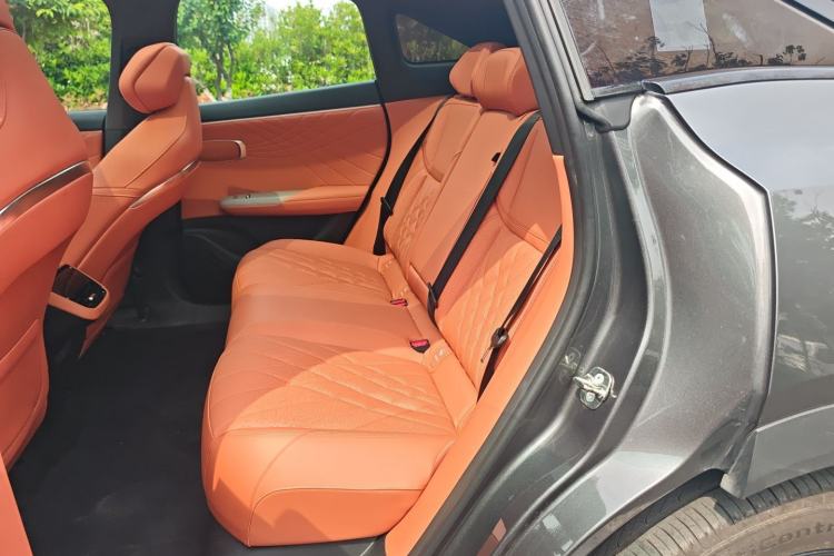 Used Deepal S07 2023 200Max Range-Extended Version Left Rear Seat