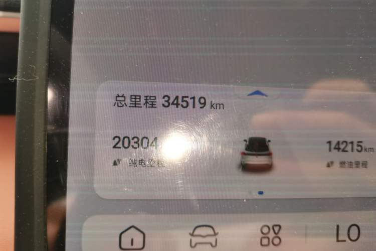 Used Deepal S07 2023 200Max Range-Extended Version Odometer Close Up