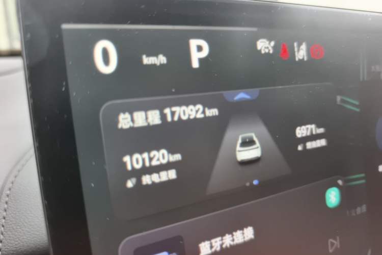 Used Deepal S07 2023 200Max Range-Extended Version Odometer Close Up