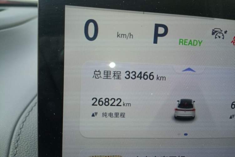 Used Deepal S07 2023 200Max Range-Extended Version Odometer Close Up