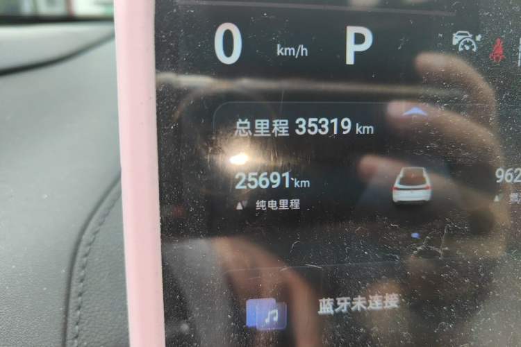 Used Deepal S07 2023 200Max Range-Extended Version Odometer Close Up
