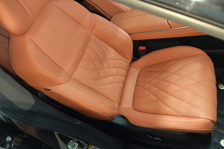 Used Deepal S07 2023 200Max Range-Extended Version Right Front Seat