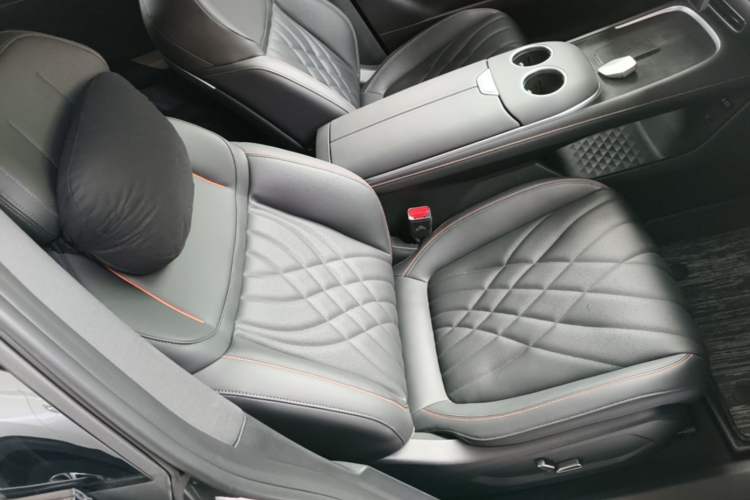 Used Deepal S07 2023 S7i 200Max Extended-Range Model Right Front Seat