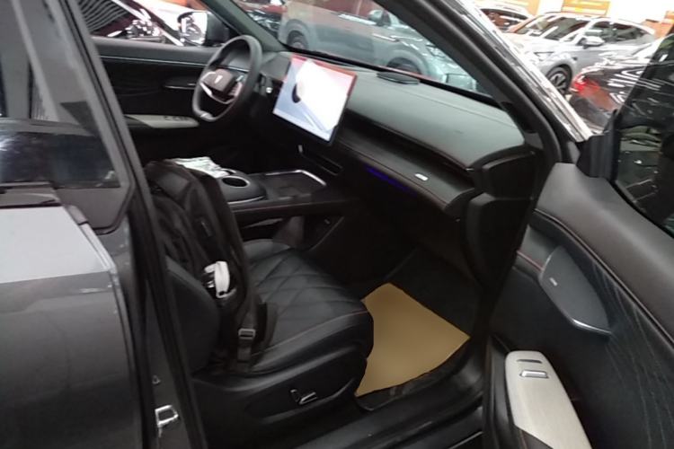 Used Deepal S07 2023 200Max Range-Extended Version Right Front Seat