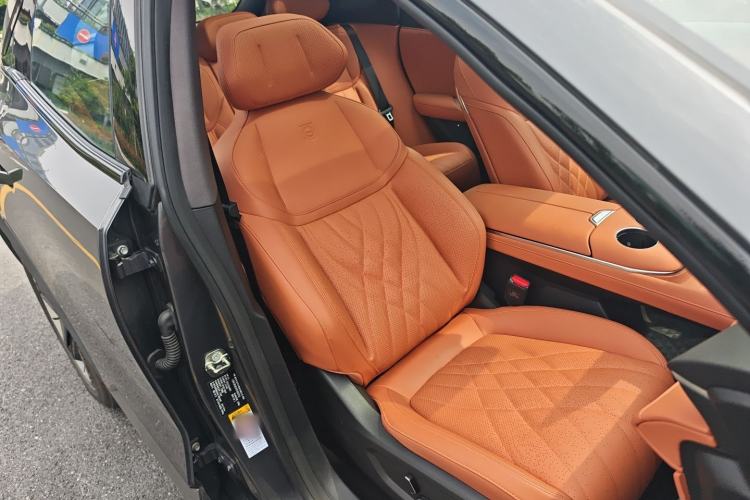 Used Deepal S07 2023 200Max Range-Extended Version Right Front Seat