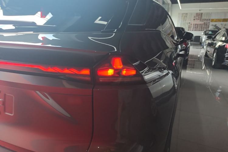 Used Deepal S07 2023 121Max Range-Extended Version Right Rear Taillight