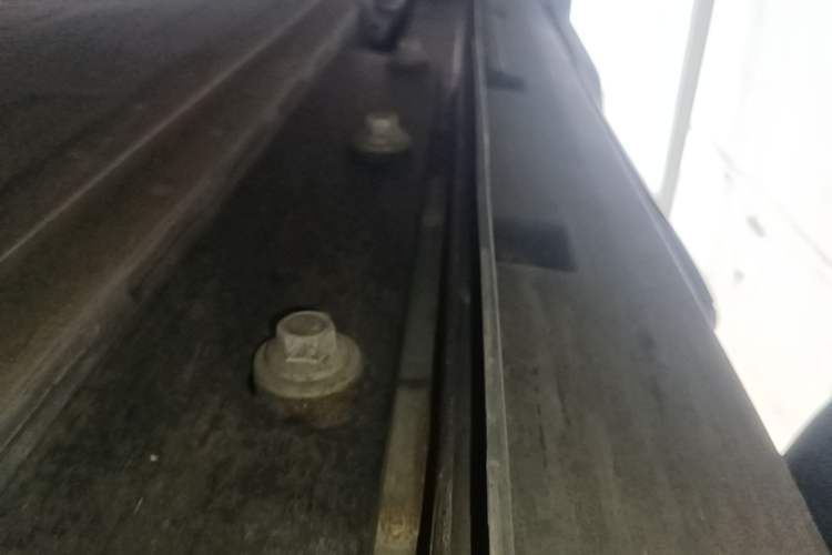 Used Deepal S07 2023 520Max Pure Electric Version Right Side Sill