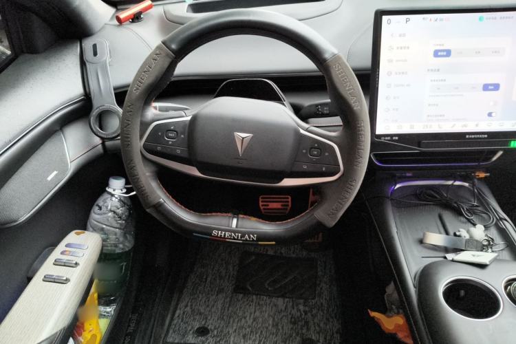 Used Deepal S07 2023 S7i 200Max Extended-Range Model Steering Wheel