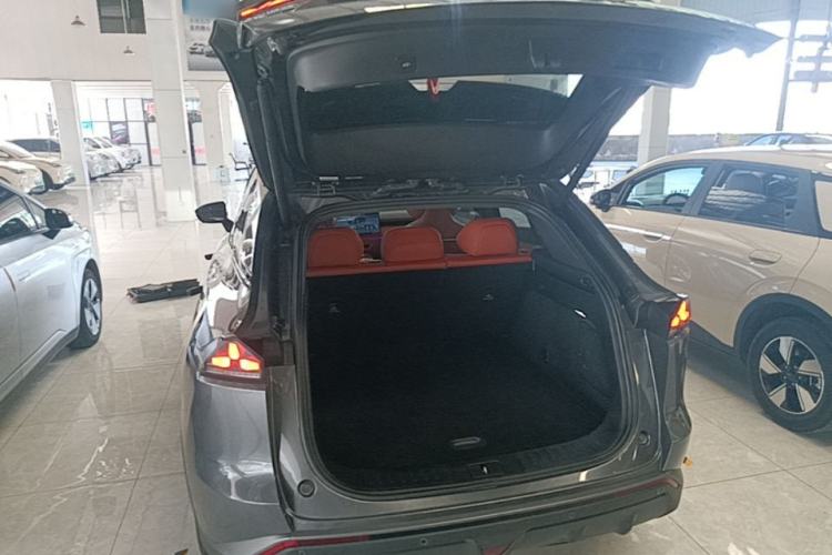 Used Deepal S07 2023 200Max Range-Extended Version Trunk
