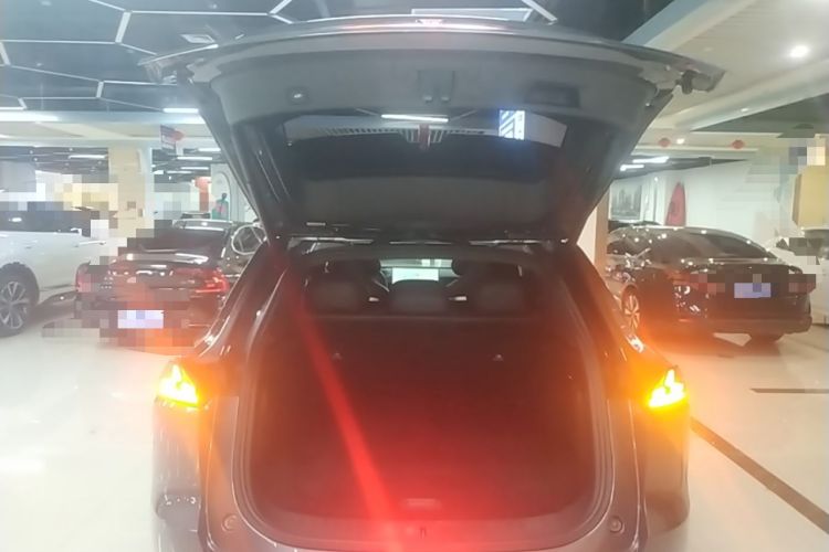 Used Deepal S07 2023 200Max Range-Extended Version Trunk