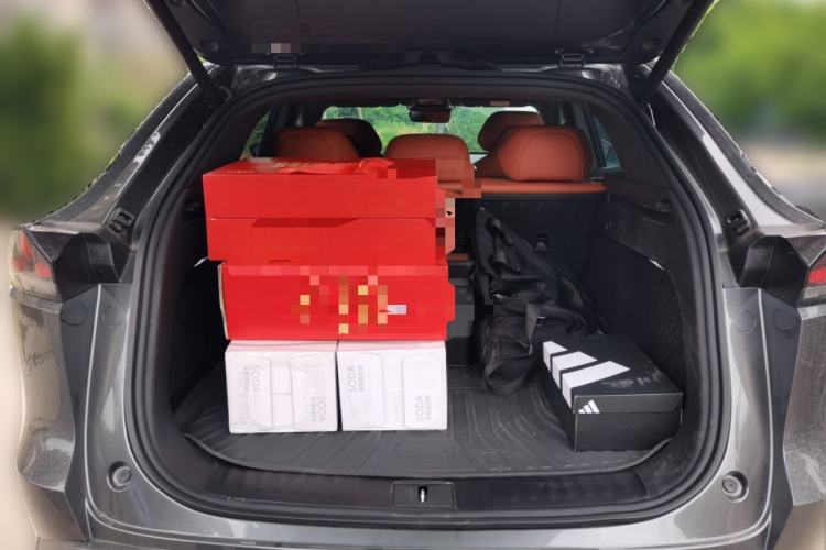 Used Deepal S07 2023 200Max Range-Extended Version Trunk