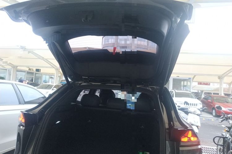 Used Deepal S07 2023 200Max Range-Extended Version Trunk