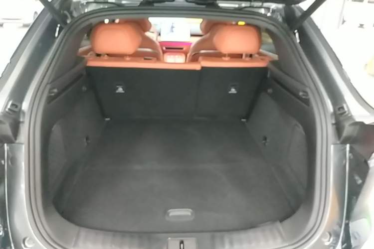 Used Deepal S07 2023 520Max Pure Electric Version Trunk