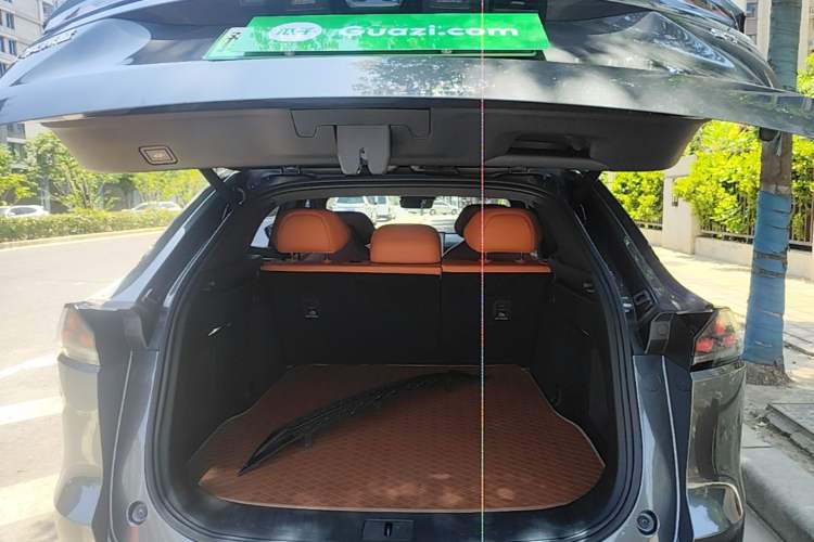 Used Deepal S07 2023 520Max Pure Electric Version Trunk