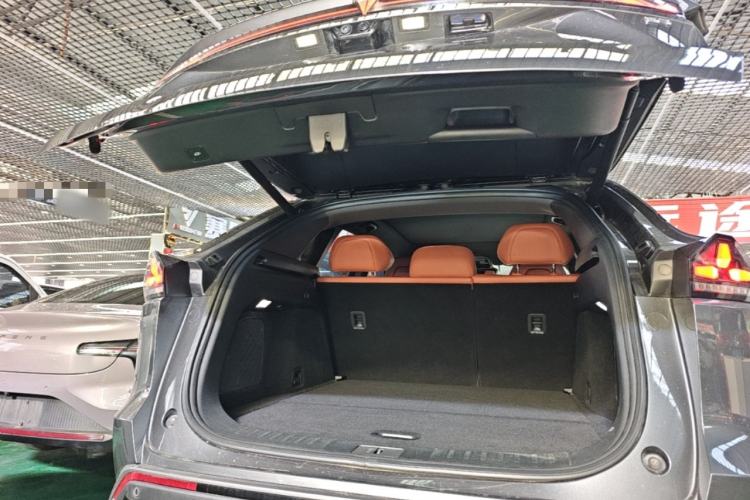 Used Deepal S07 2023 200Max Range-Extended Version Trunk