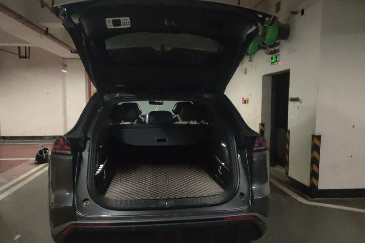 Used Deepal S07 2023 121Max Range-Extended Version Trunk
