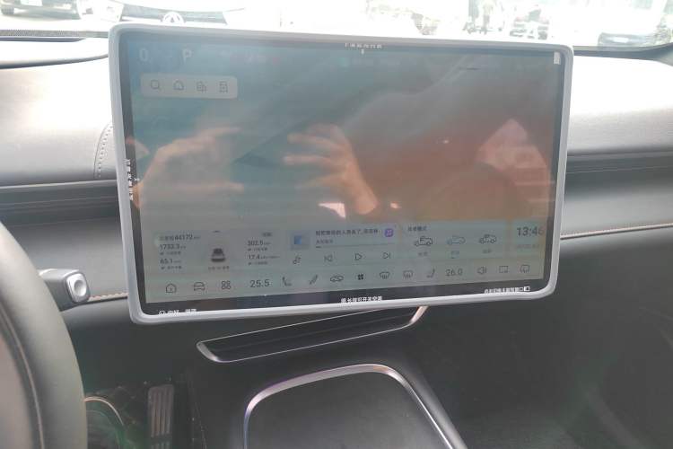 Used Deepal S07 2023 520Max Pure Electric Version Audio And AC Panel