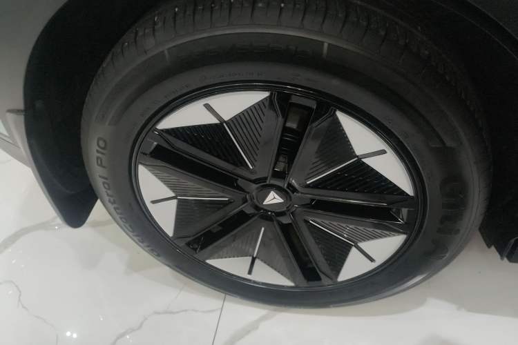 Used Deepal S07 2023 200Max Range-Extended Version Exterior 8