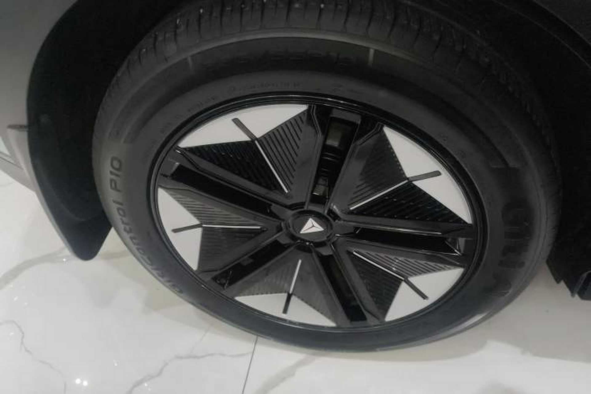 Used Deepal S07 2023 200Max Range-Extended Version Exterior 8