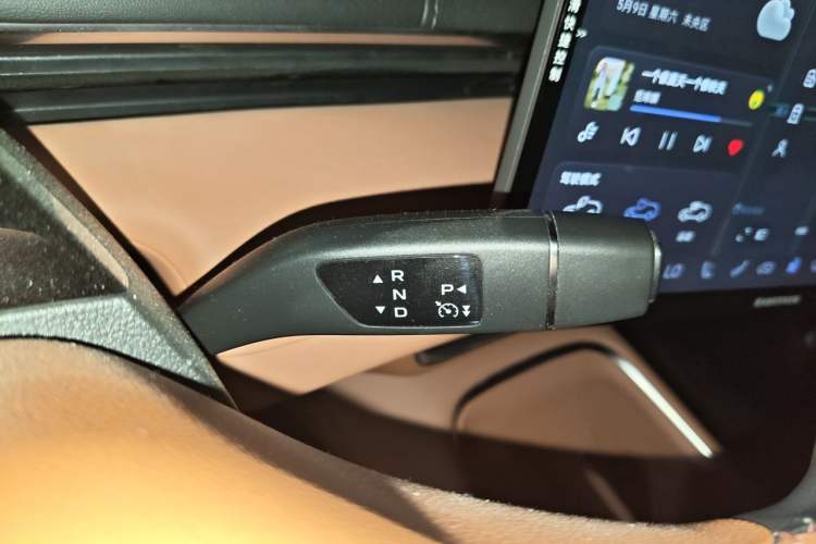 Used Deepal S07 2023 520Max Pure Electric Version Gear Lever