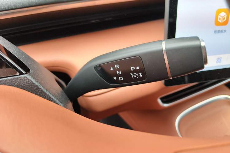 Used Deepal S07 2023 520Max Pure Electric Version Gear Lever