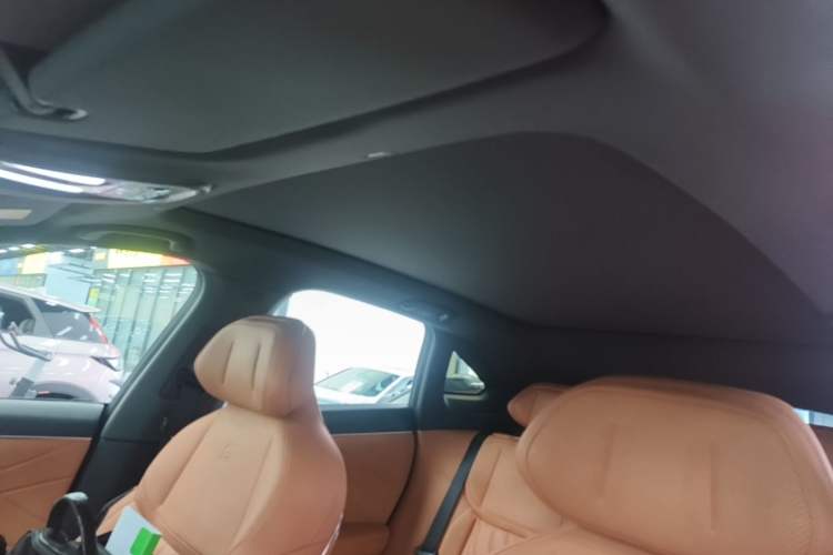 Used Deepal S07 2023 620Max Pure Electric Version Headliner