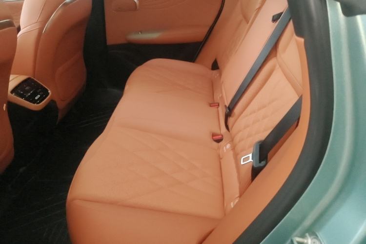 Used Deepal S07 2023 200Max Range-Extended Version Interior 4