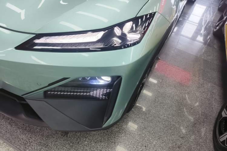 Used Deepal S07 2023 620Max Pure Electric Version Left Front Headlight
