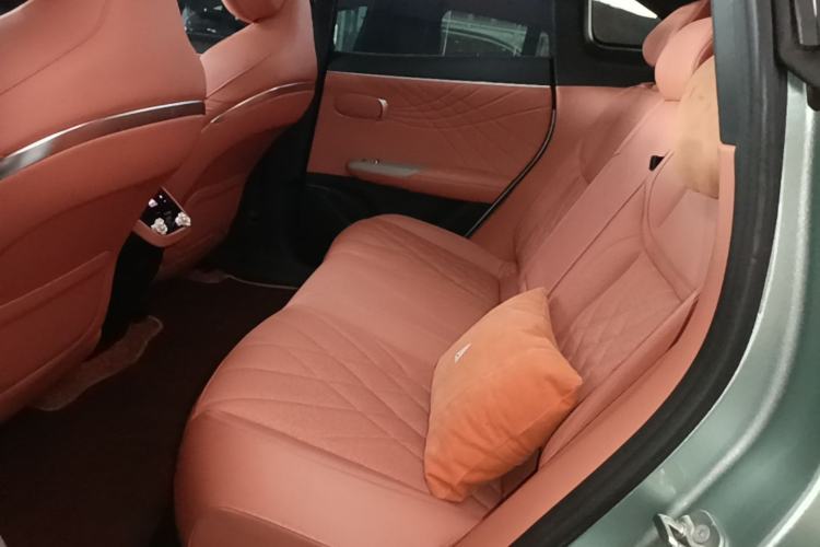 Used Deepal S07 2023 200Max Range-Extended Version Left Rear Seat