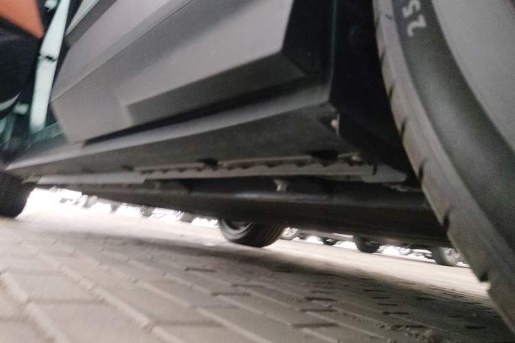 Used Deepal S07 2023 620Max Pure Electric Version Left Side Sill