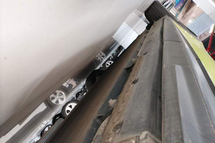 Used Deepal S07 2023 620Max Pure Electric Version Left Side Sill