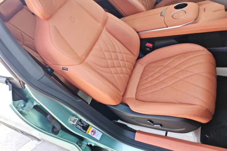 Used Deepal S07 2023 520Max Pure Electric Version Right Front Seat