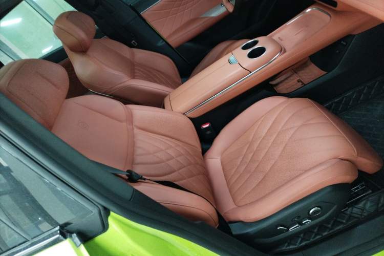 Used Deepal S07 2023 620Max Pure Electric Version Right Front Seat
