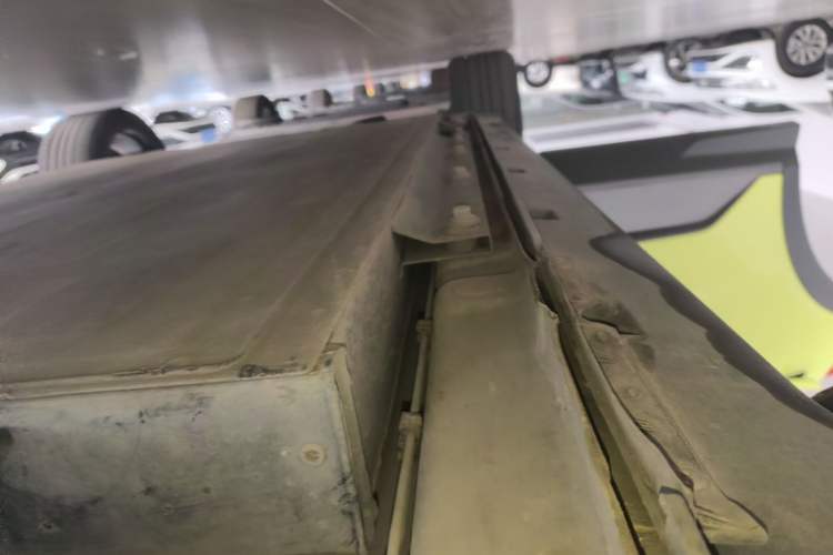 Used Deepal S07 2023 620Max Pure Electric Version Right Side Sill