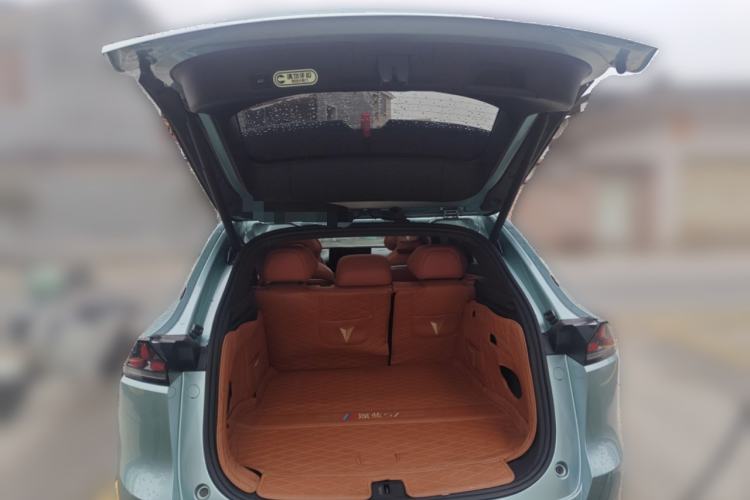Used Deepal S07 2023 200Max Range-Extended Version Trunk