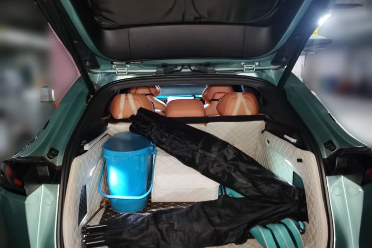 Used Deepal S07 2023 200Max Range-Extended Version Trunk