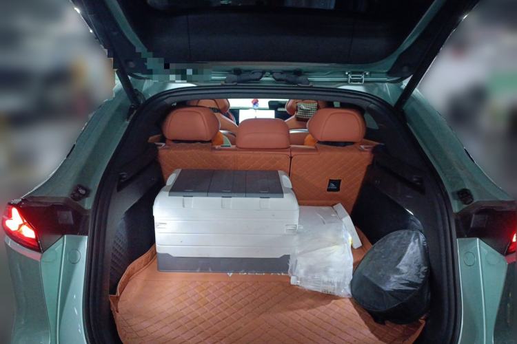 Used Deepal S07 2023 200Max Range-Extended Version Trunk