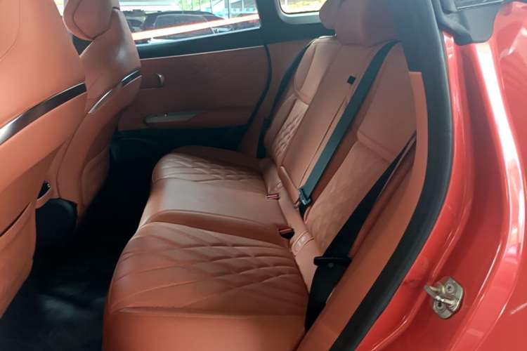 Used Deepal S07 2023 620Max Pure Electric Version Left Rear Seat