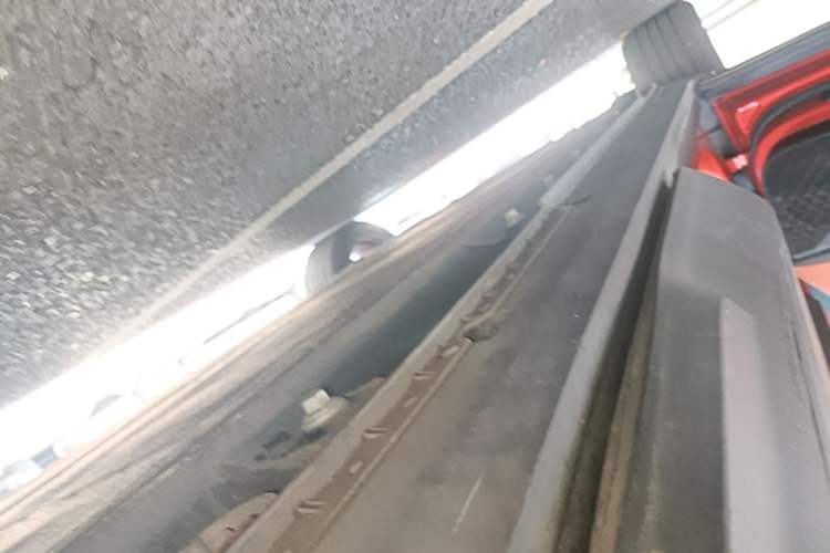 Used Deepal S07 2023 620Max Pure Electric Version Left Side Sill