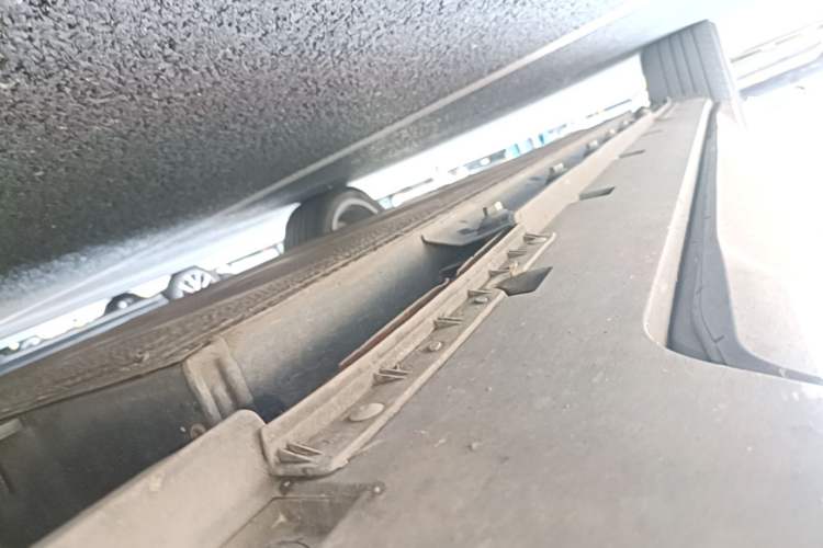 Used Deepal S07 2023 620Max Pure Electric Version Right Side Sill