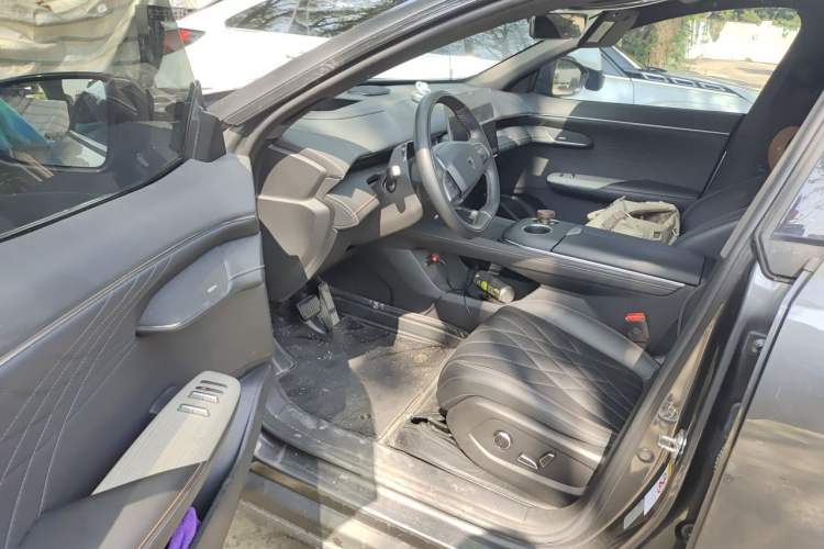 Used Deepal S07 2023 121Max Range-Extended Version Driver Seat