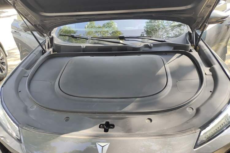 Used Deepal S07 2023 121Max Range-Extended Version Engine Bay