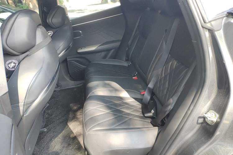 Used Deepal S07 2023 121Max Range-Extended Version Left Rear Seat