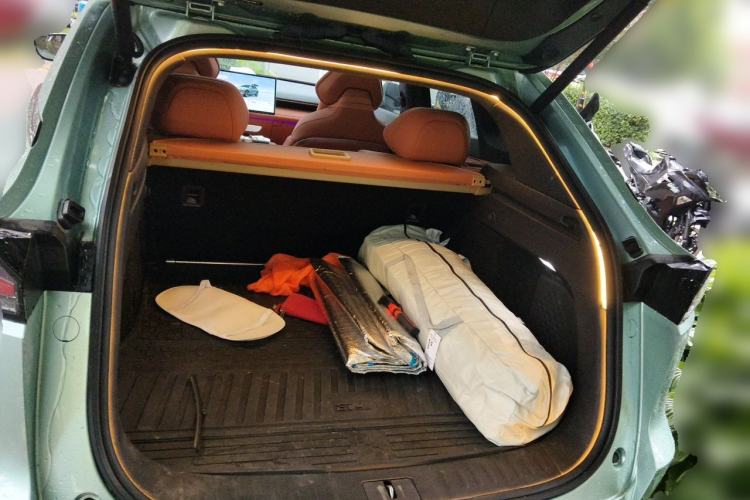 Used Deepal S07 2023 200Max Range-Extended Version Trunk