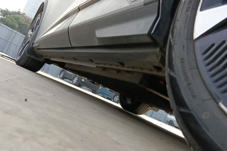 Used Deepal S07 2023 200Max Range-Extended Version Left Side Sill