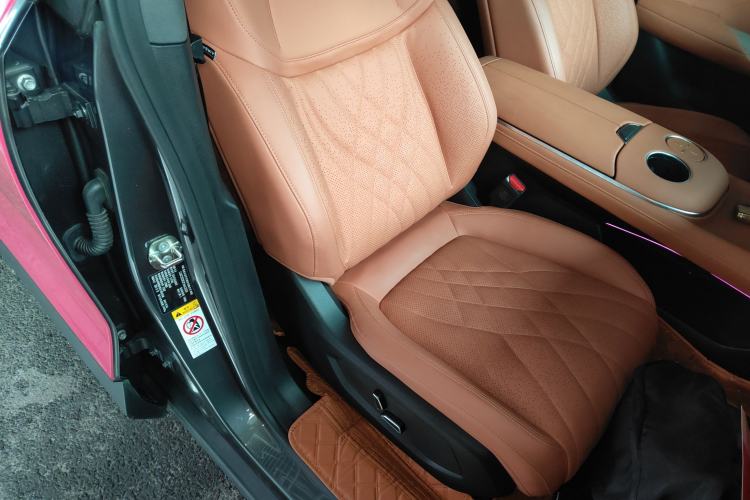 Used Deepal S07 2023 200Max Range-Extended Version Right Front Seat