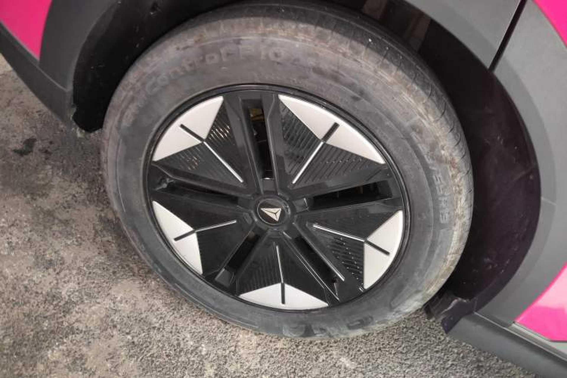 Used Deepal S07 2023 200Max Range-Extended Version Right Rear Wheel Hub