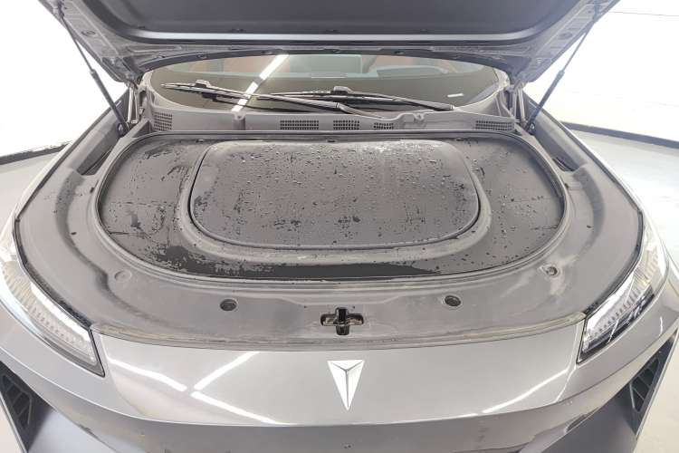 Used Deepal S07 2023 200Max Range-Extended Version Engine Bay