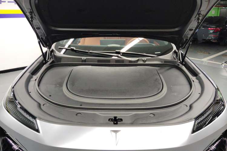 Used Deepal S07 2023 S7i 200Max Extended-Range Model Engine Bay