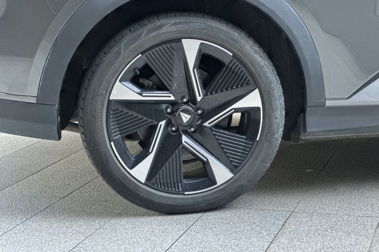 Used Deepal S07 2023 200Max Range-Extended Version Exterior 8